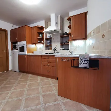 Apartment Tarkabarka Apartman Zalakaros