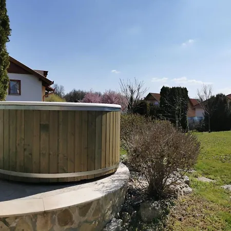 Tarkabarka Apartman Zalakaros